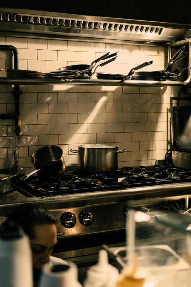 Kitchen Commercial